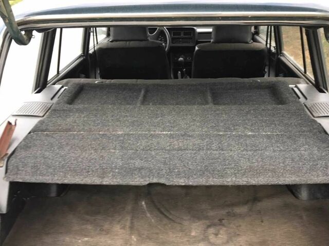 Зеленый ВАЗ 2104, объемом двигателя 1.5 л и пробегом 300 тыс. км за 1849 $, фото 5 на Automoto.ua