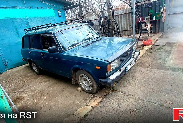Зеленый ВАЗ 2104, объемом двигателя 16 л и пробегом 214 тыс. км за 2040 $, фото 1 на Automoto.ua