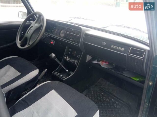 Зеленый ВАЗ 2104, объемом двигателя 1.5 л и пробегом 160 тыс. км за 1800 $, фото 19 на Automoto.ua