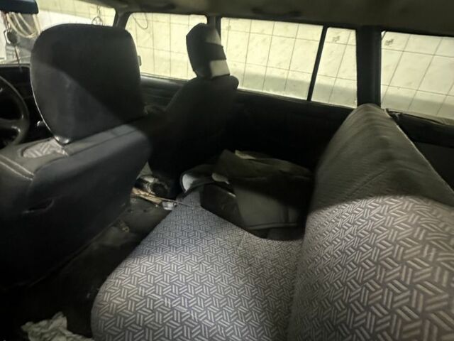 Зеленый ВАЗ 2104, объемом двигателя 0 л и пробегом 100 тыс. км за 450 $, фото 5 на Automoto.ua