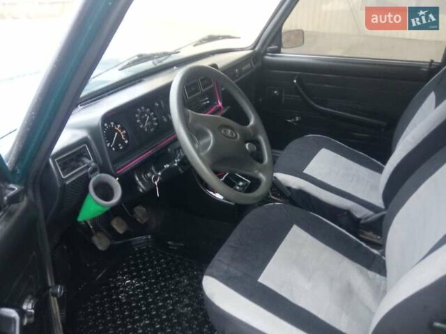 Зеленый ВАЗ 2104, объемом двигателя 1.45 л и пробегом 160 тыс. км за 2100 $, фото 12 на Automoto.ua
