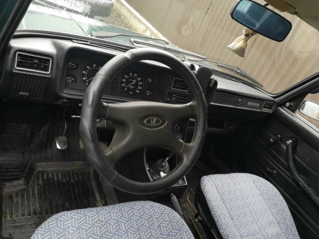 Зеленый ВАЗ 2104, объемом двигателя 1.5 л и пробегом 79 тыс. км за 1900 $, фото 3 на Automoto.ua