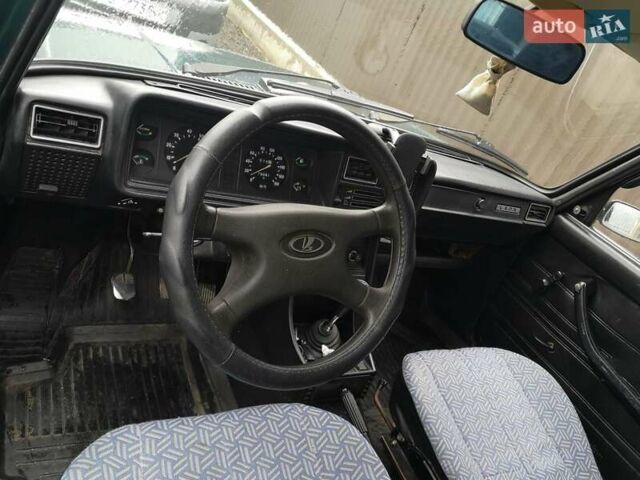 Зеленый ВАЗ 2104, объемом двигателя 1.5 л и пробегом 79 тыс. км за 1900 $, фото 2 на Automoto.ua