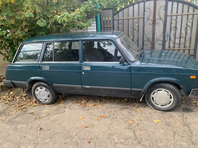 Зеленый ВАЗ 2104, объемом двигателя 1.5 л и пробегом 180 тыс. км за 1500 $, фото 1 на Automoto.ua