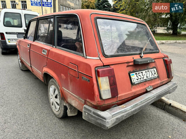 Оранжевый ВАЗ 2104, объемом двигателя 1.5 л и пробегом 222 тыс. км за 356 $, фото 3 на Automoto.ua