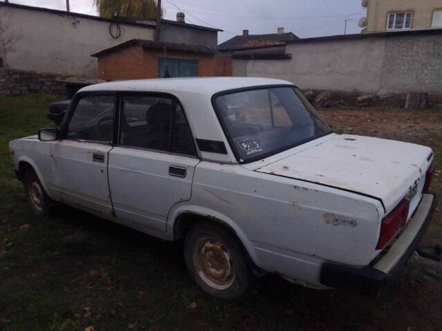 Білий ВАЗ 2105, об'ємом двигуна 0 л та пробігом 200 тис. км за 286 $, фото 3 на Automoto.ua