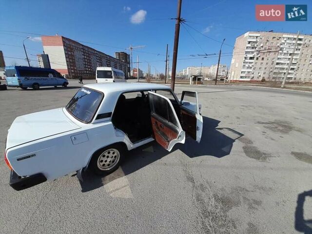 Білий ВАЗ 2105, об'ємом двигуна 1.2 л та пробігом 680 тис. км за 1300 $, фото 6 на Automoto.ua