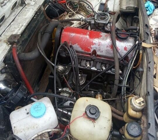 Белый ВАЗ 2105, объемом двигателя 0 л и пробегом 5 тыс. км за 179 $, фото 4 на Automoto.ua