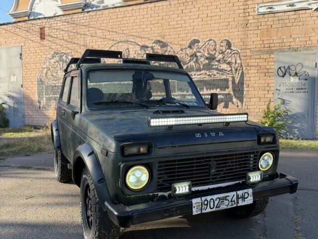 Белый ВАЗ 2105, объемом двигателя 1.7 л и пробегом 200 тыс. км за 1571 $, фото 6 на Automoto.ua