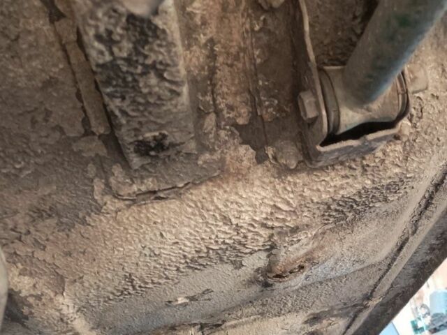 Білий ВАЗ 2105, об'ємом двигуна 1.5 л та пробігом 250 тис. км за 761 $, фото 11 на Automoto.ua