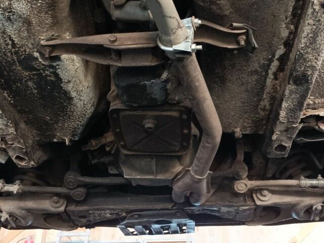 Білий ВАЗ 2105, об'ємом двигуна 1.5 л та пробігом 250 тис. км за 761 $, фото 8 на Automoto.ua