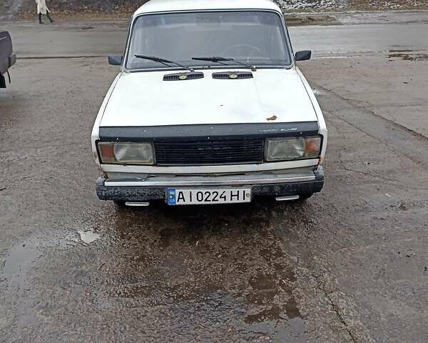 Белый ВАЗ 2105, объемом двигателя 1.2 л и пробегом 60 тыс. км за 433 $, фото 4 на Automoto.ua