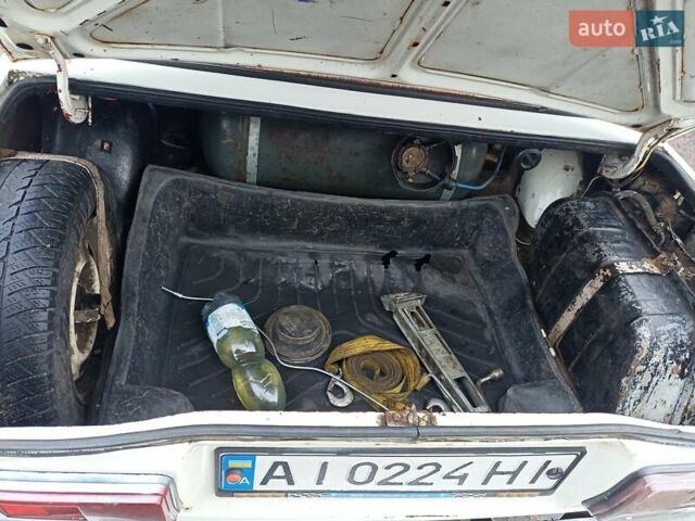 Белый ВАЗ 2105, объемом двигателя 1.2 л и пробегом 60 тыс. км за 433 $, фото 7 на Automoto.ua