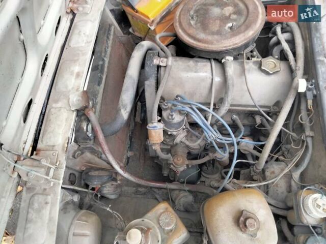 Белый ВАЗ 2105, объемом двигателя 1.3 л и пробегом 100 тыс. км за 1118 $, фото 1 на Automoto.ua