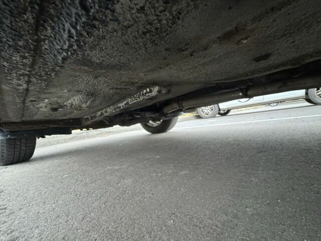 Белый ВАЗ 2105, объемом двигателя 1.5 л и пробегом 1 тыс. км за 912 $, фото 10 на Automoto.ua