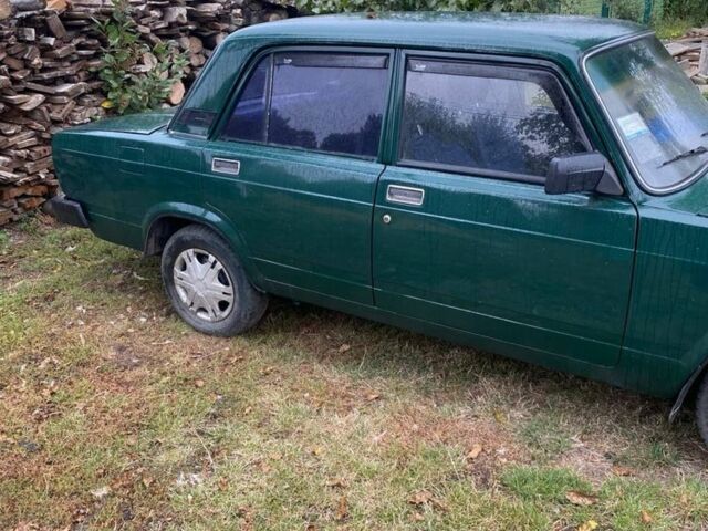 Білий ВАЗ 2105, об'ємом двигуна 1.7 л та пробігом 3 тис. км за 700 $, фото 6 на Automoto.ua