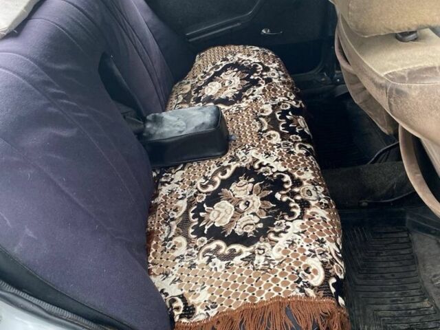 Білий ВАЗ 2105, об'ємом двигуна 1.7 л та пробігом 3 тис. км за 700 $, фото 3 на Automoto.ua