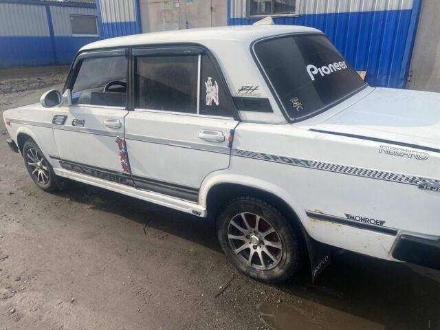 Белый ВАЗ 2105, объемом двигателя 1.3 л и пробегом 270 тыс. км за 677 $, фото 4 на Automoto.ua