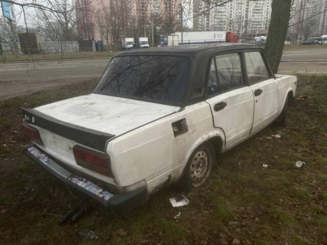 Белый ВАЗ 2105, объемом двигателя 1.4 л и пробегом 60 тыс. км за 71 $, фото 1 на Automoto.ua