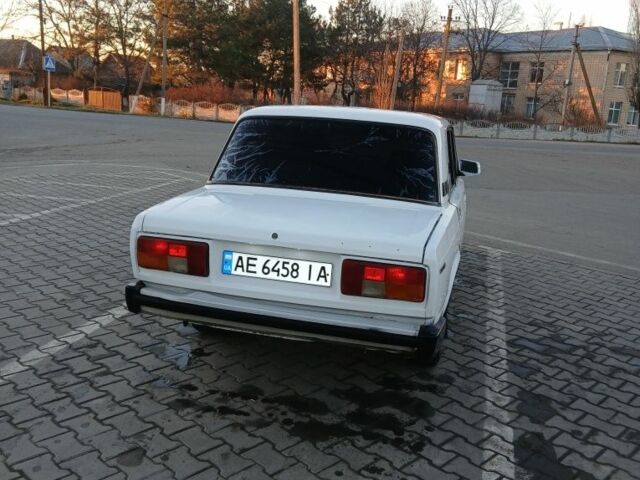 Білий ВАЗ 2105, об'ємом двигуна 1.3 л та пробігом 61 тис. км за 828 $, фото 4 на Automoto.ua