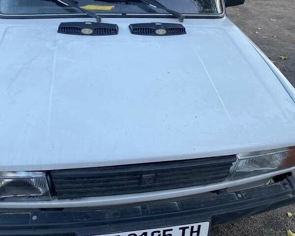 ВАЗ 2105 1982 в Днепре (Днепропетровске) на Automoto.ua Белый ВАЗ 2105, объемом двигателя 1.2 л и пробегом 20 тыс. км за 800 $, фото 7 на Automoto.ua