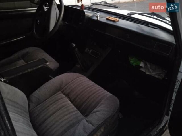Белый ВАЗ 2105, объемом двигателя 0 л и пробегом 100 тыс. км за 800 $, фото 8 на Automoto.ua