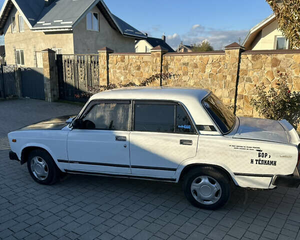 Білий ВАЗ 2105, об'ємом двигуна 1.5 л та пробігом 99 тис. км за 500 $, фото 1 на Automoto.ua
