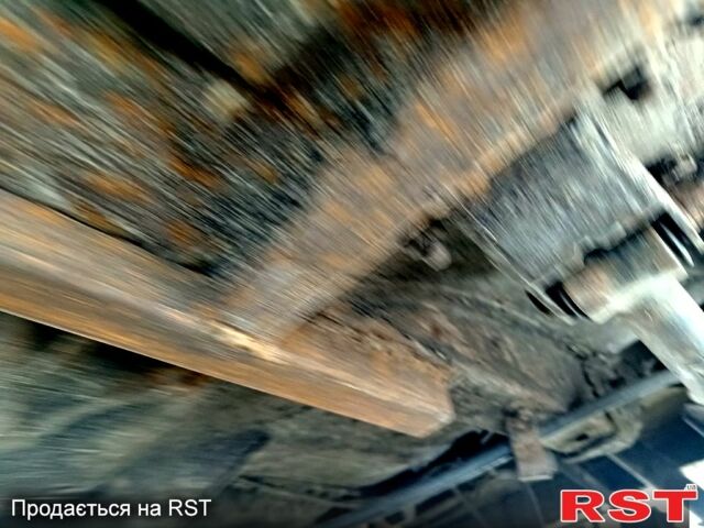 Белый ВАЗ 2105, объемом двигателя 1.2 л и пробегом 0 тыс. км за 240 $, фото 2 на Automoto.ua