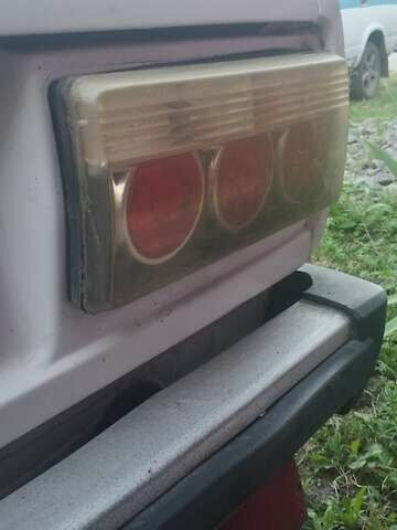 Белый ВАЗ 2105, объемом двигателя 1.29 л и пробегом 270 тыс. км за 900 $, фото 3 на Automoto.ua