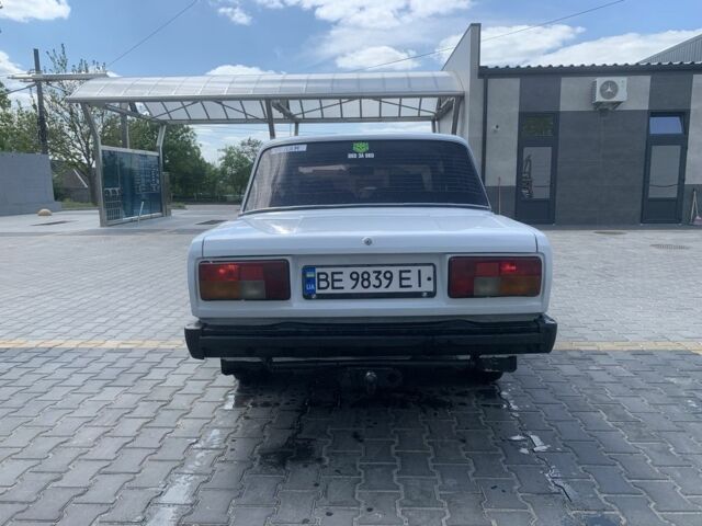 ВАЗ 2105 1983 у Миколаєві на Automoto.ua Білий ВАЗ 2105, об'ємом двигуна 1.2 л та пробігом 12 тис. км за 950 $, фото 5 на Automoto.ua