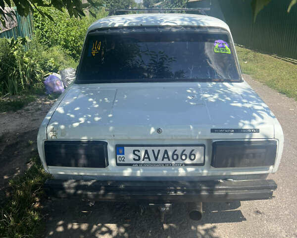 Белый ВАЗ 2105, объемом двигателя 1.6 л и пробегом 119 тыс. км за 1079 $, фото 1 на Automoto.ua