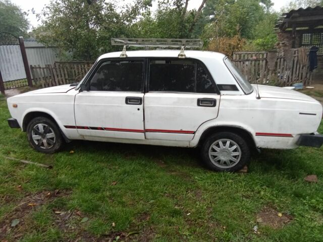 Белый ВАЗ 2105, объемом двигателя 1.3 л и пробегом 48 тыс. км за 316 $, фото 9 на Automoto.ua