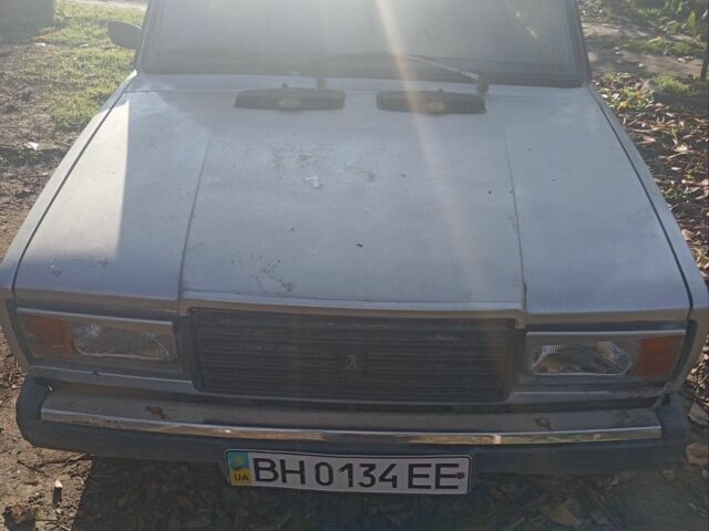 Белый ВАЗ 2105, объемом двигателя 1.2 л и пробегом 30 тыс. км за 750 $, фото 2 на Automoto.ua