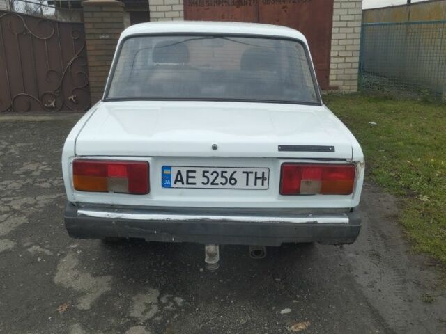 Белый ВАЗ 2105, объемом двигателя 1.3 л и пробегом 1000 тыс. км за 595 $, фото 1 на Automoto.ua