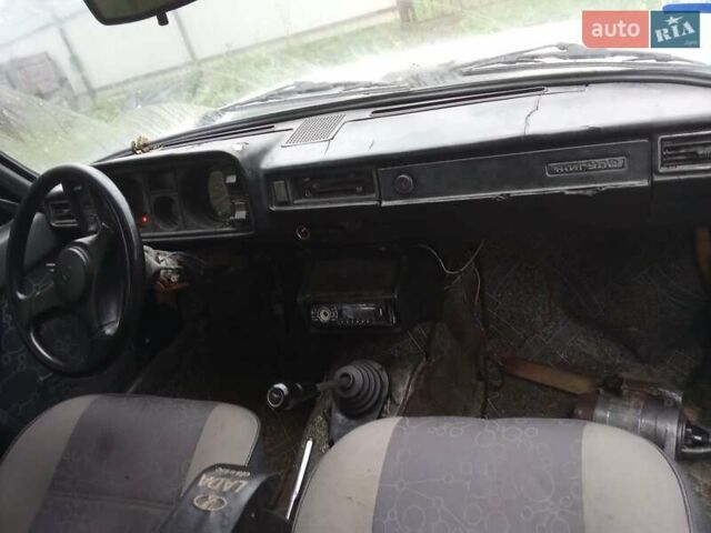 Белый ВАЗ 2105, объемом двигателя 1.3 л и пробегом 48 тыс. км за 316 $, фото 11 на Automoto.ua