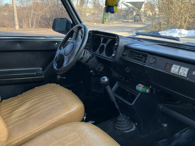 Білий ВАЗ 2105, об'ємом двигуна 1.2 л та пробігом 120 тис. км за 557 $, фото 4 на Automoto.ua