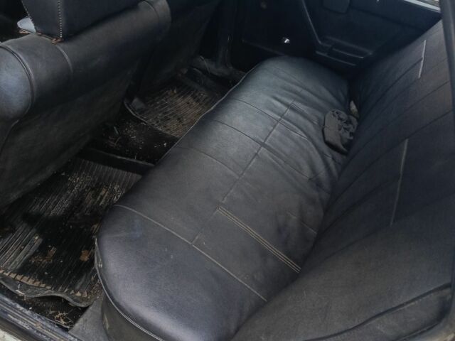 Білий ВАЗ 2105, об'ємом двигуна 1.2 л та пробігом 158 тис. км за 558 $, фото 5 на Automoto.ua