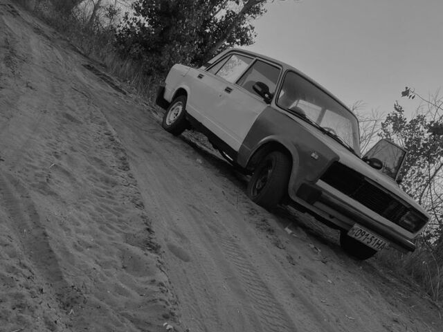 Белый ВАЗ 2105, объемом двигателя 1.3 л и пробегом 9 тыс. км за 267 $, фото 2 на Automoto.ua
