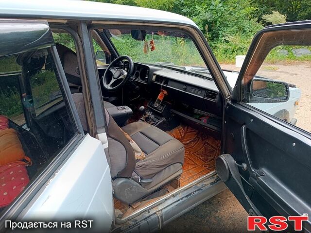 Белый ВАЗ 2105, объемом двигателя 1.3 л и пробегом 100 тыс. км за 720 $, фото 5 на Automoto.ua