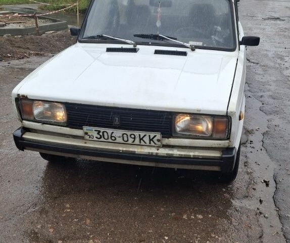 Білий ВАЗ 2105, об'ємом двигуна 0 л та пробігом 100 тис. км за 426 $, фото 2 на Automoto.ua