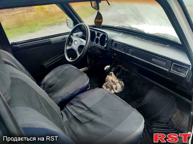 Белый ВАЗ 2105, объемом двигателя 1.2 л и пробегом 0 тыс. км за 650 $, фото 10 на Automoto.ua