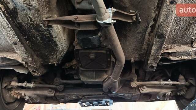 Білий ВАЗ 2105, об'ємом двигуна 1.5 л та пробігом 250 тис. км за 761 $, фото 7 на Automoto.ua