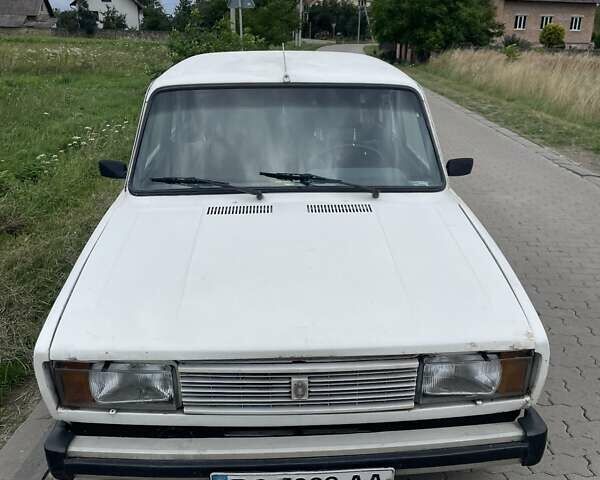 Білий ВАЗ 2105, об'ємом двигуна 1.3 л та пробігом 52 тис. км за 500 $, фото 10 на Automoto.ua