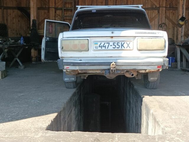 Белый ВАЗ 2105, объемом двигателя 0 л и пробегом 300 тыс. км за 971 $, фото 13 на Automoto.ua