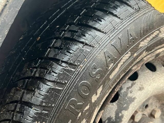 Белый ВАЗ 2105, объемом двигателя 0 л и пробегом 177 тыс. км за 227 $, фото 5 на Automoto.ua