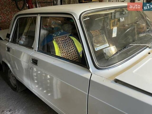 Білий ВАЗ 2105, об'ємом двигуна 1.29 л та пробігом 110 тис. км за 965 $, фото 11 на Automoto.ua