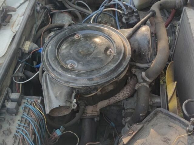 Белый ВАЗ 2105, объемом двигателя 0 л и пробегом 2 тыс. км за 287 $, фото 3 на Automoto.ua