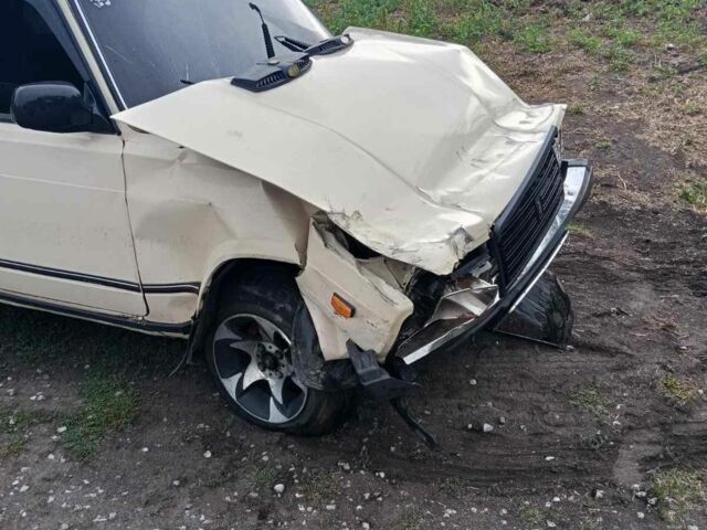 Білий ВАЗ 2105, об'ємом двигуна 1.7 л та пробігом 80 тис. км за 15000 $, фото 1 на Automoto.ua