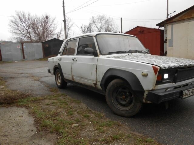 Белый ВАЗ 2105, объемом двигателя 1.5 л и пробегом 11 тыс. км за 15000 $, фото 7 на Automoto.ua