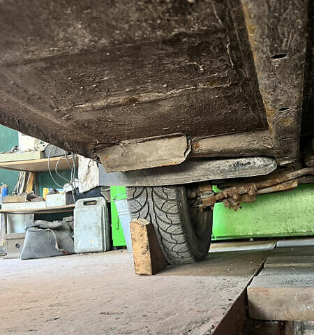 Белый ВАЗ 2105, объемом двигателя 1.29 л и пробегом 10 тыс. км за 650 $, фото 24 на Automoto.ua